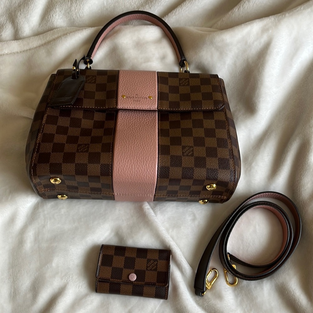 Louis Vuitton bond street MM and key holder